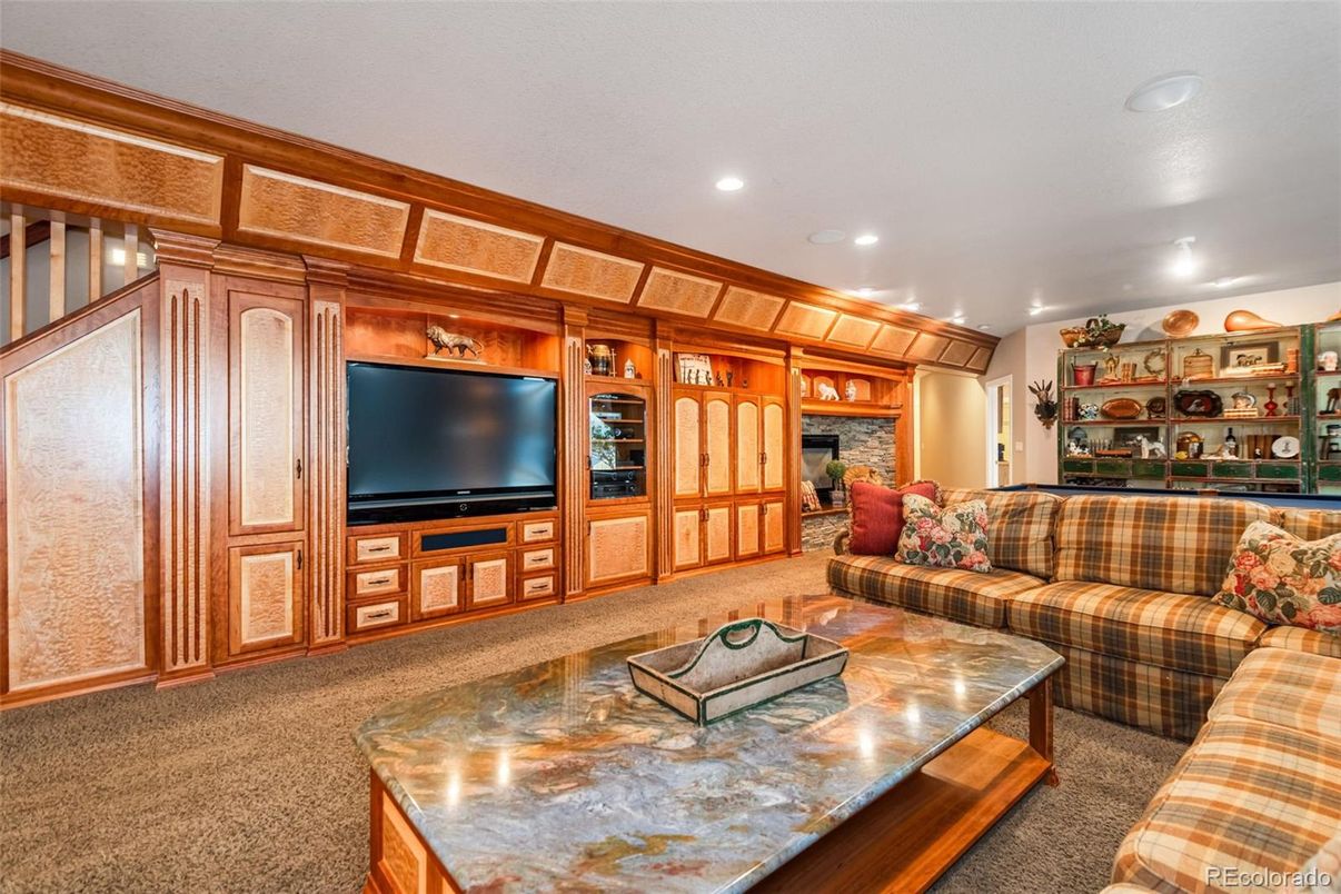 Interior, Living room, Recessed Lighting