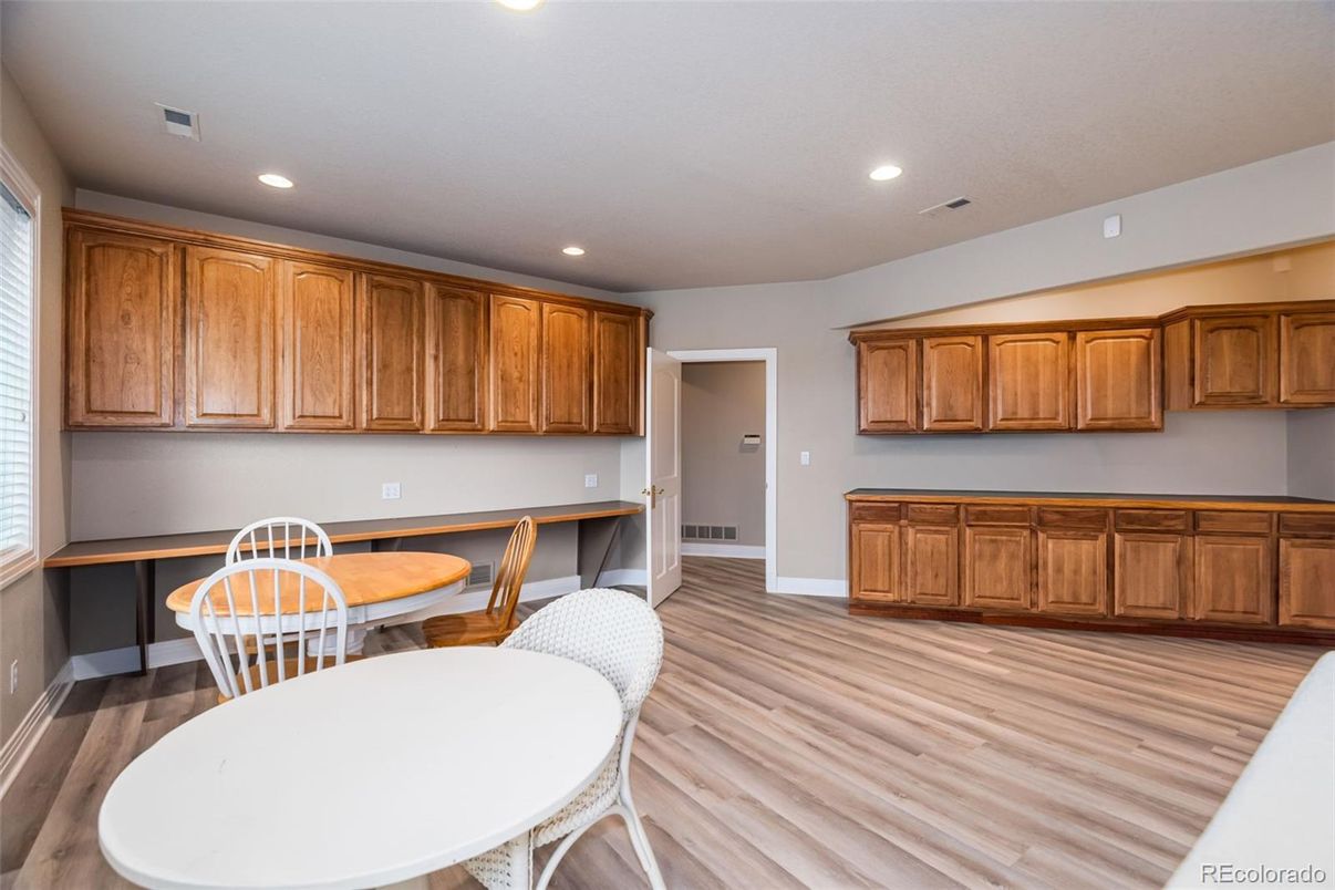 Dining room, Interior, Recessed Lighting, Wood Texture Flooring