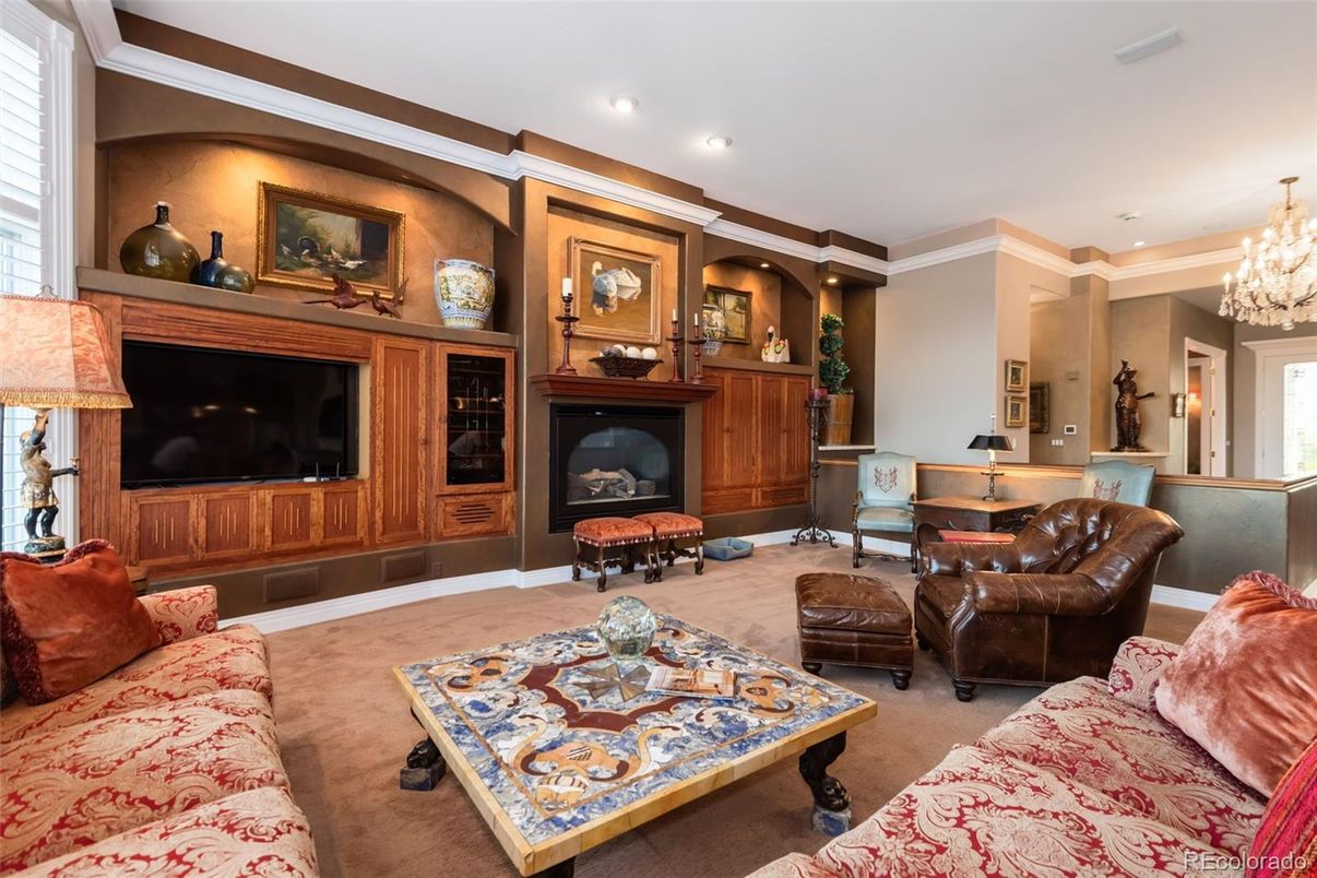 Chandelier, Fireplace, Interior, Living room, Recessed Lighting