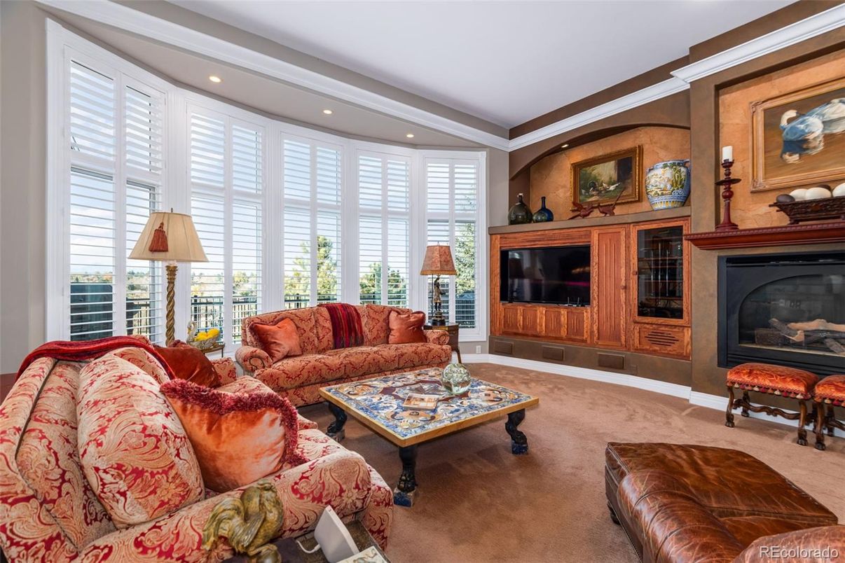 Fireplace, Interior, Living room, Recessed Lighting