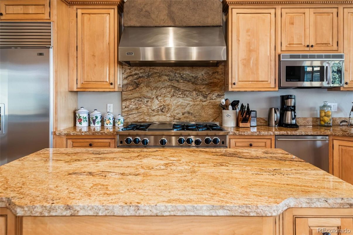 Interior, Kitchen, Stainless Steel Appliances