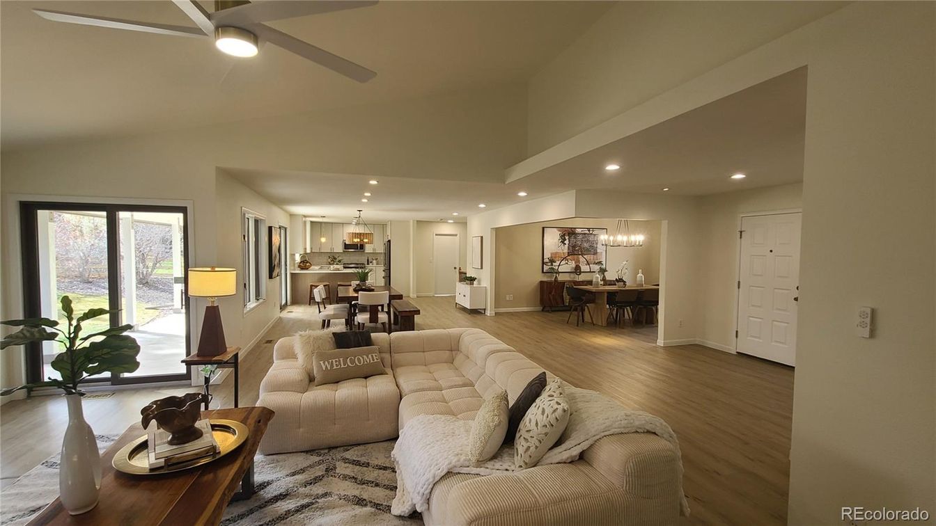 Chandelier, Dining room, Interior, Kitchen, Living room, Pendant Lights, Recessed Lighting, Wood Texture Flooring