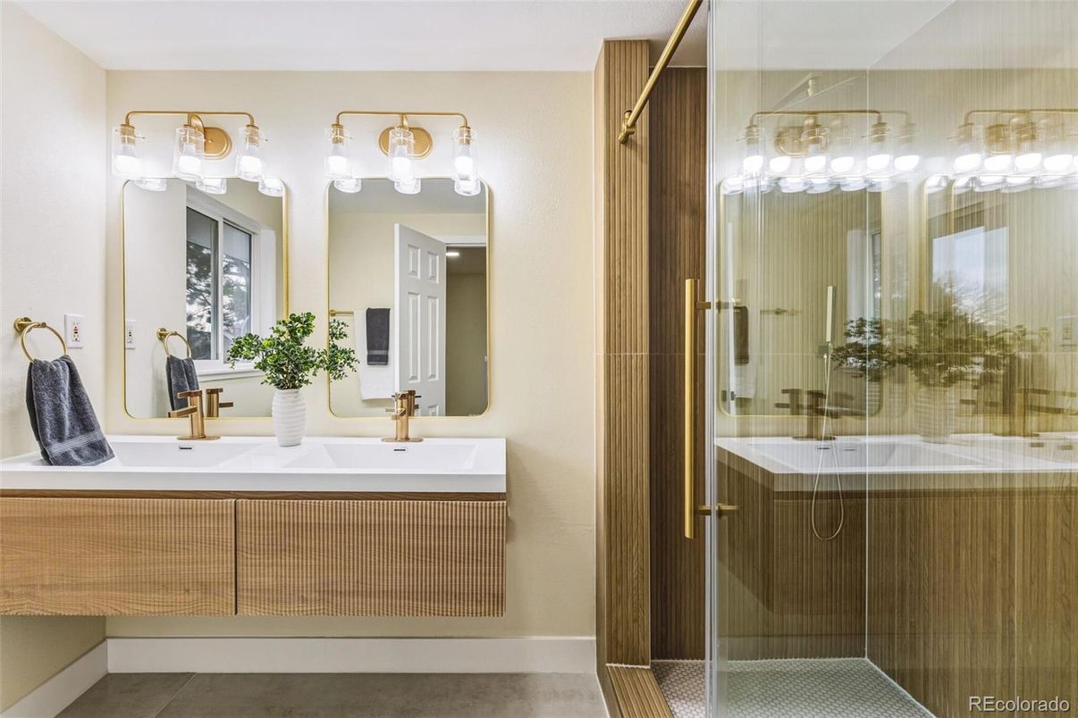 Bathroom, Dual Sink Vanities, Glass Shower, Interior