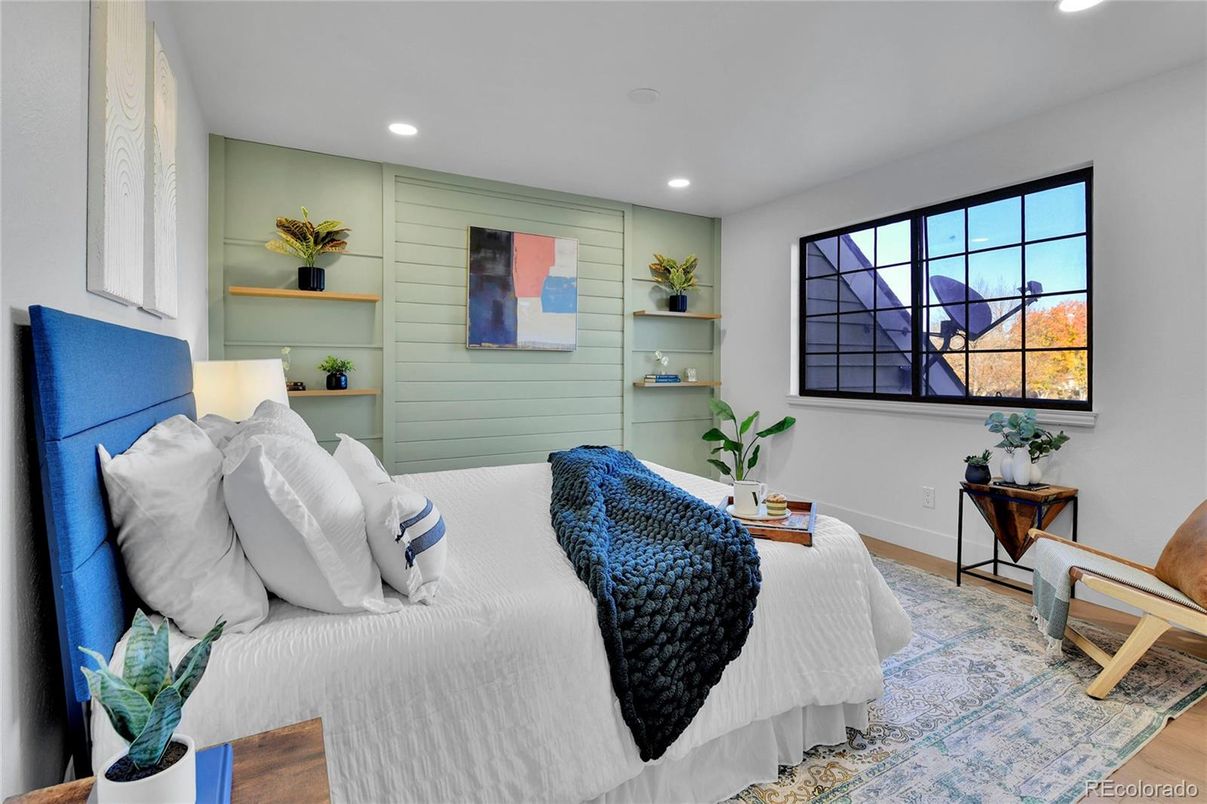 Bedroom, Home Office, Interior, Recessed Lighting, Wood Texture Flooring