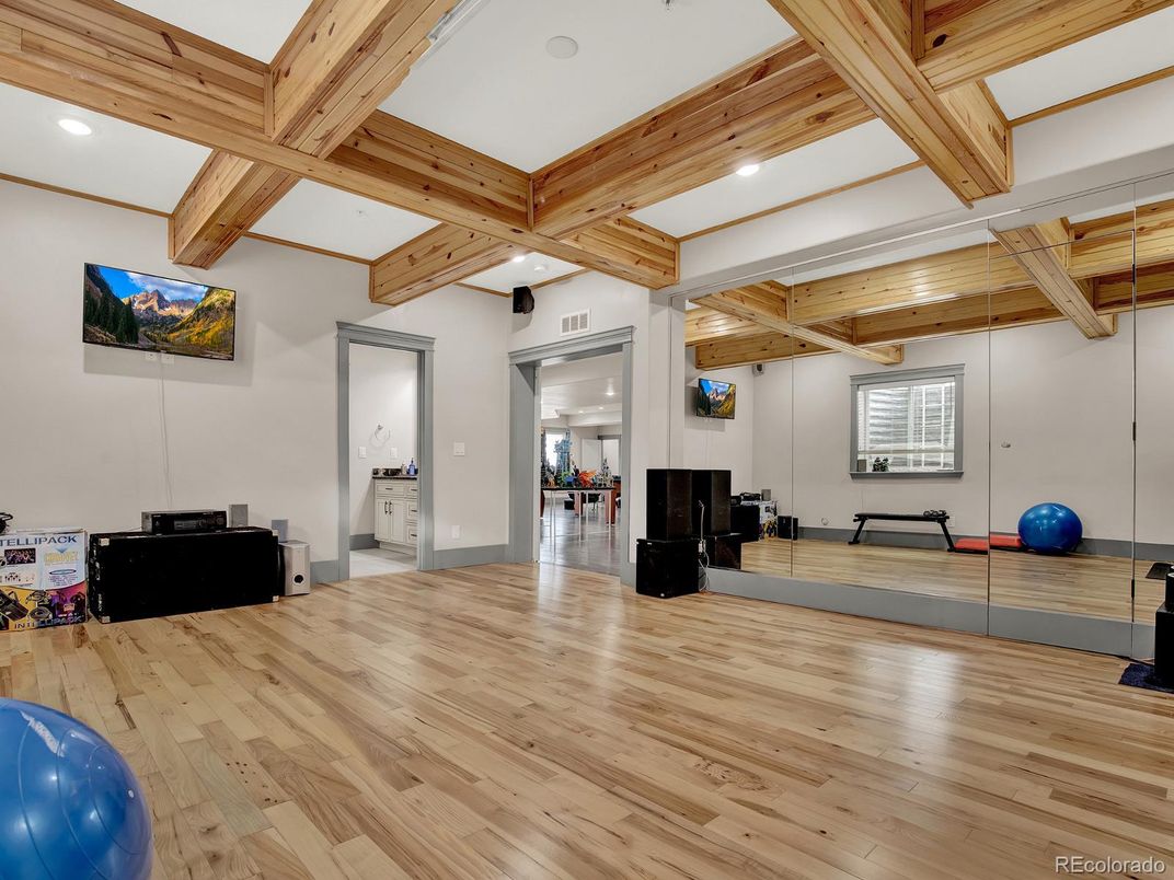 Interior, Recessed Lighting, Wooden Beams, Wood Texture Flooring