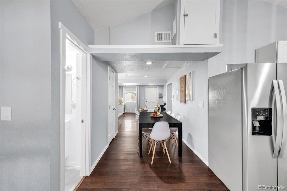 Dining room, Interior, Kitchen, Recessed Lighting, Wood Texture Flooring