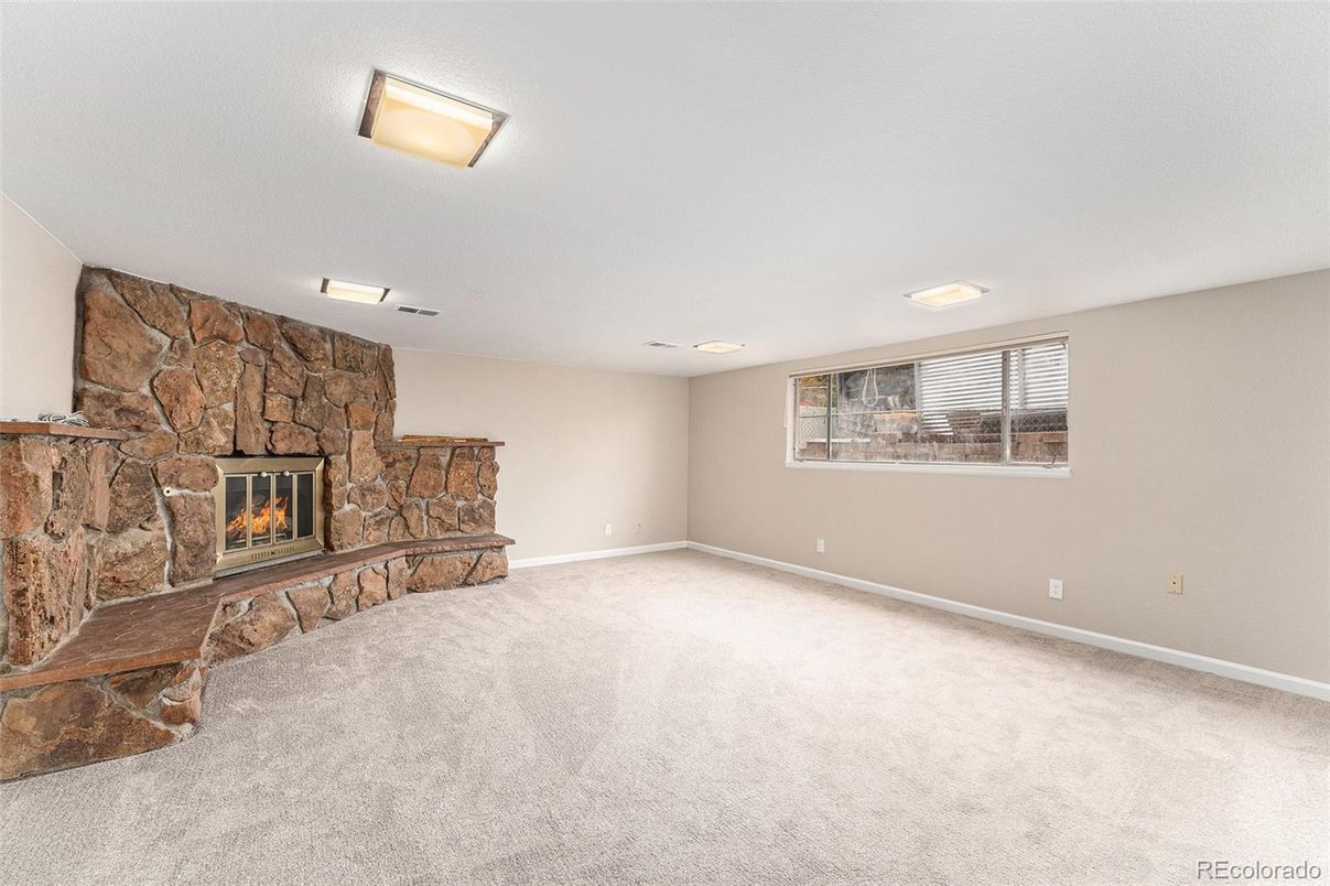 Empty room, Fireplace, Interior, Stone Walls
