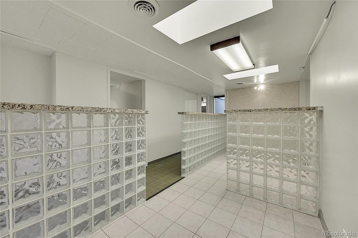 Interior, Recessed Lighting