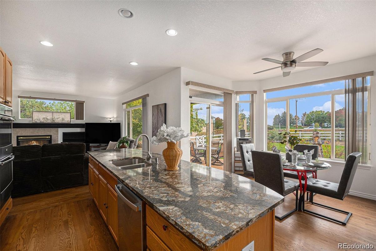 Dining room, Interior, Kitchen, Recessed Lighting, Wood Texture Flooring