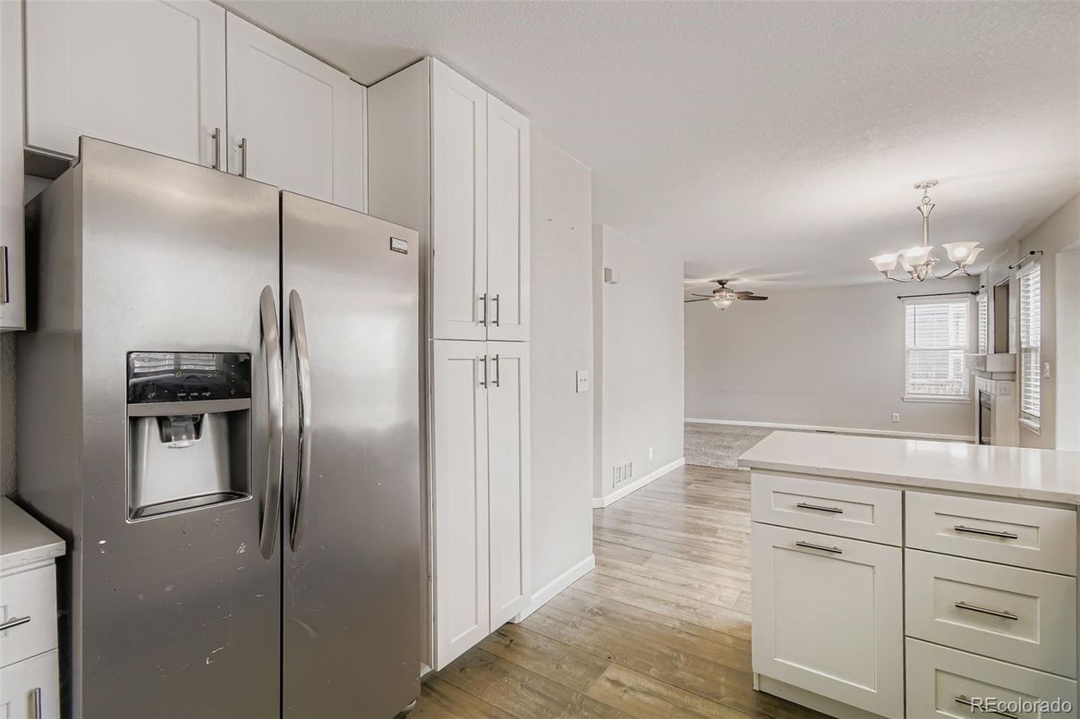 Chandelier, Interior, Kitchen, Wood Texture Flooring