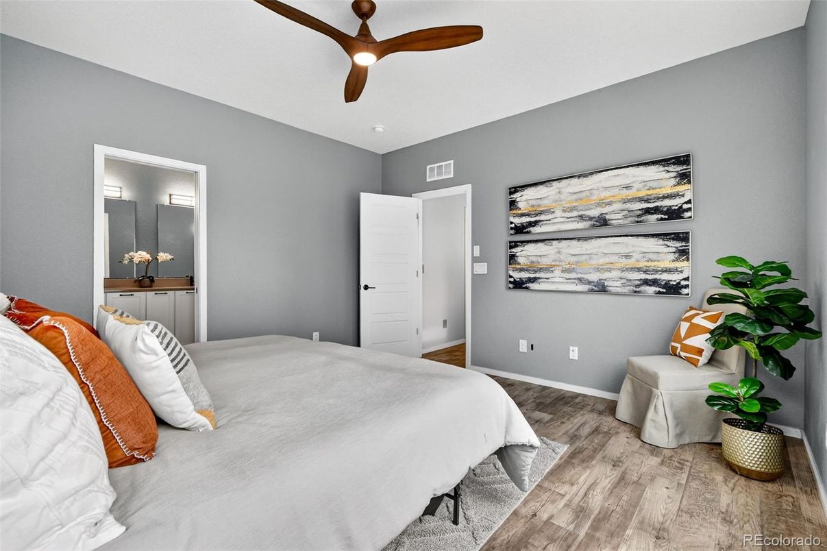 Bedroom, Interior, Wood Texture Flooring