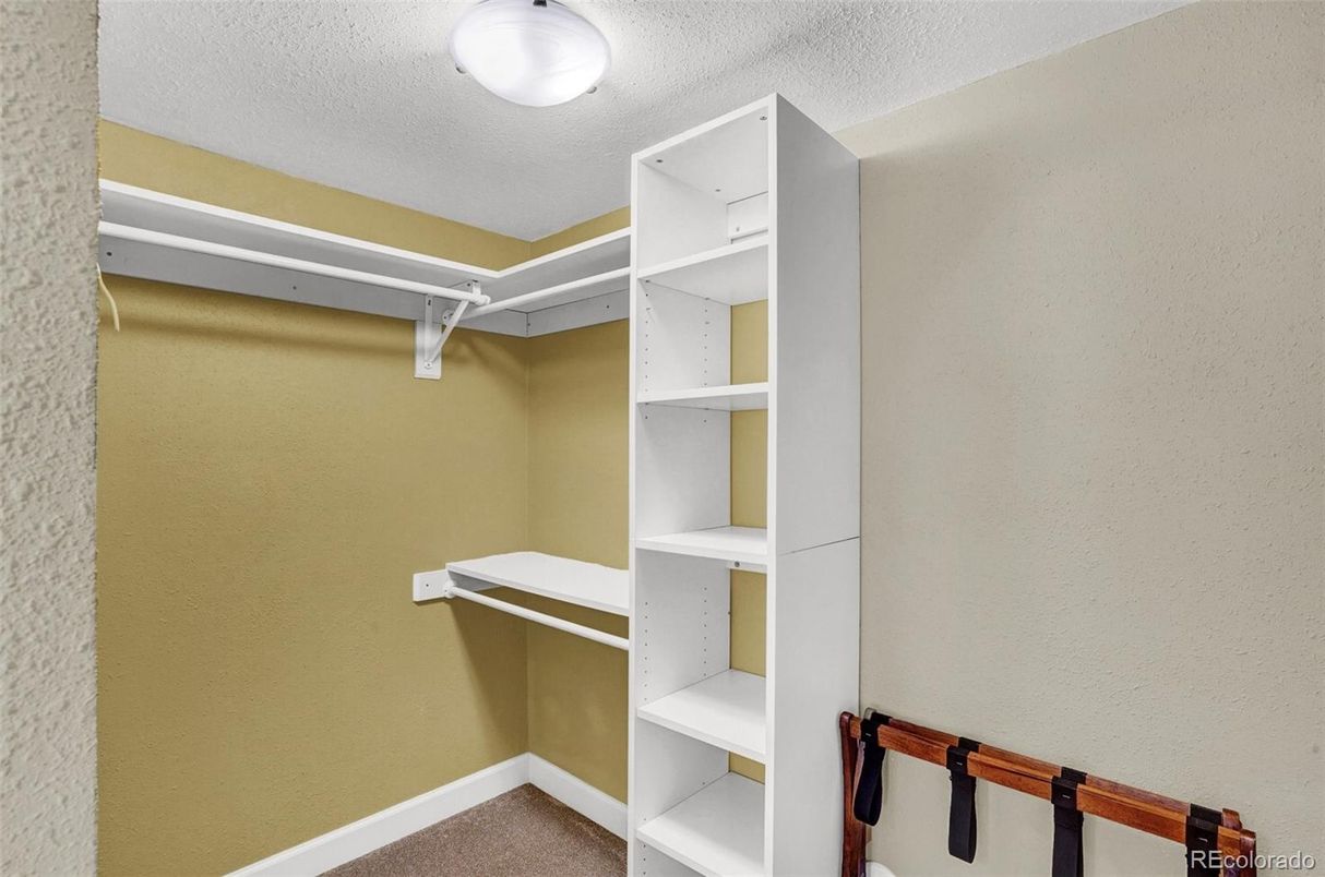 Interior, Walk-in Closets