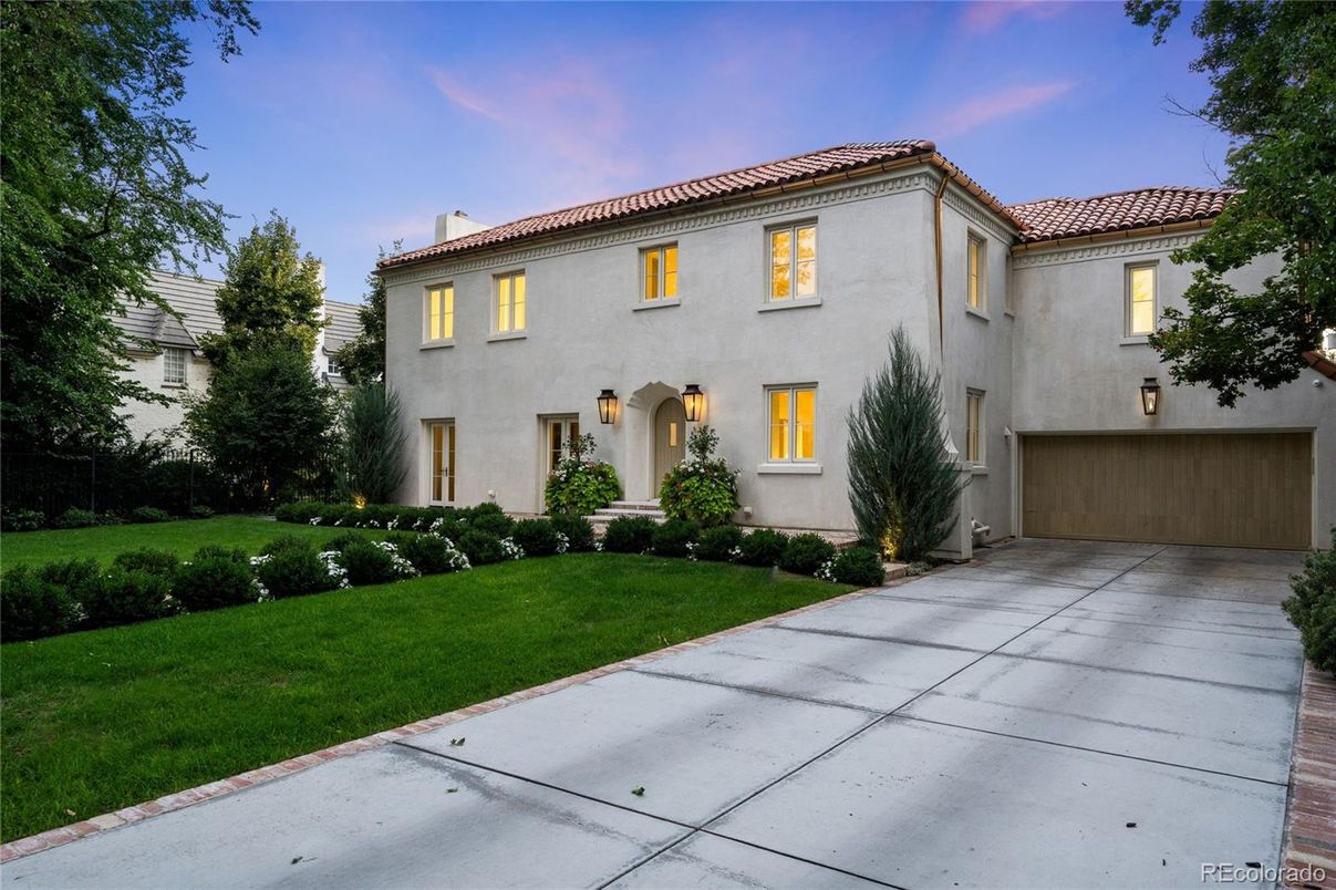 Attached, Backyard, Exterior, Facade, Mediterranean