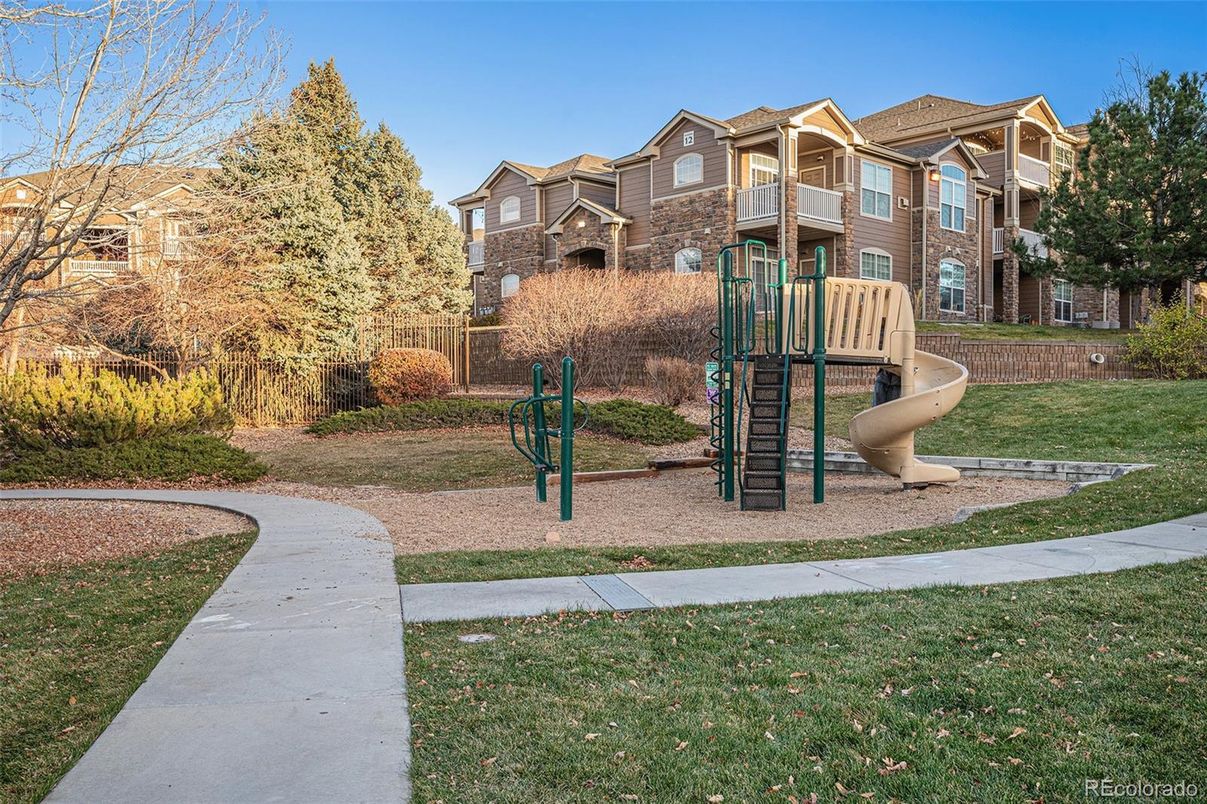 Backyard, Exterior, Playground