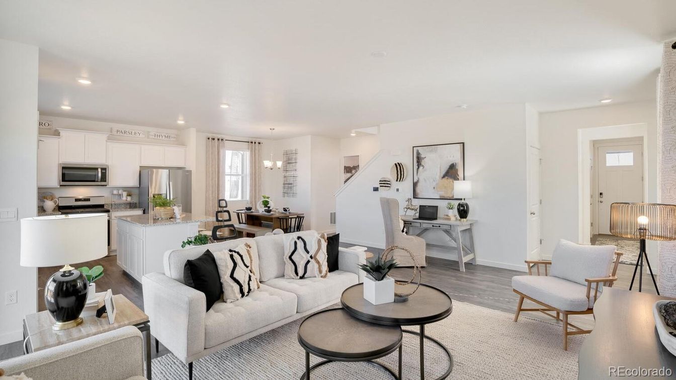 Dining room, Interior, Kitchen, Living room, Pendant Lights, Recessed Lighting, Stainless Steel Appliances, Wood Texture Flooring