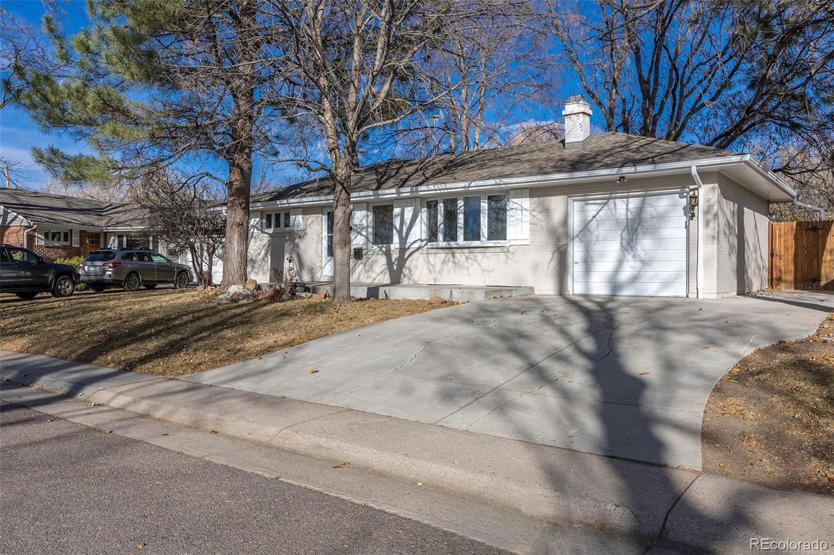 Attached, Detached Garage, Exterior, Facade, Ranch