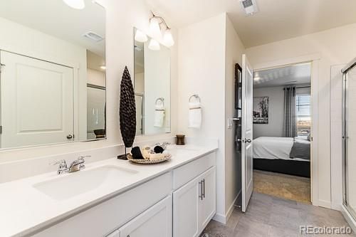 Bathroom, Bedroom, Interior