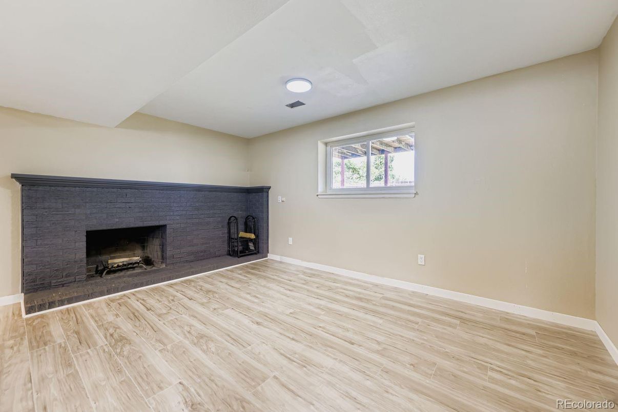 Empty room, Fireplace, Interior, Wood Texture Flooring