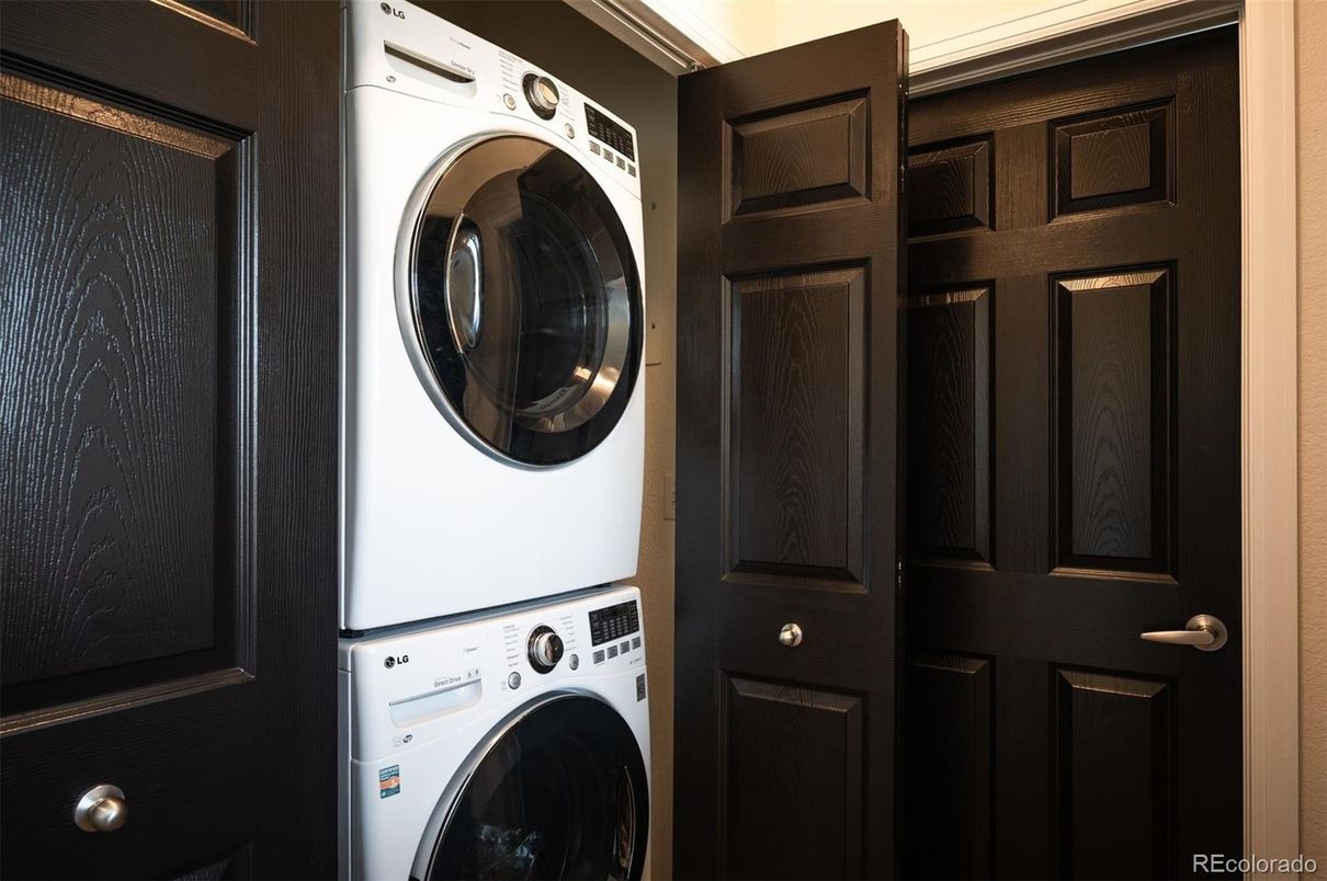 Interior, Utility Closets, Washer