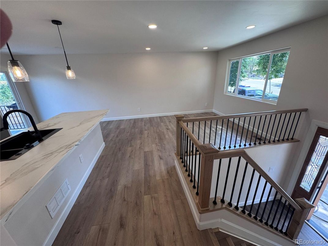 Interior, Pendant Lights, Recessed Lighting, Wood Texture Flooring