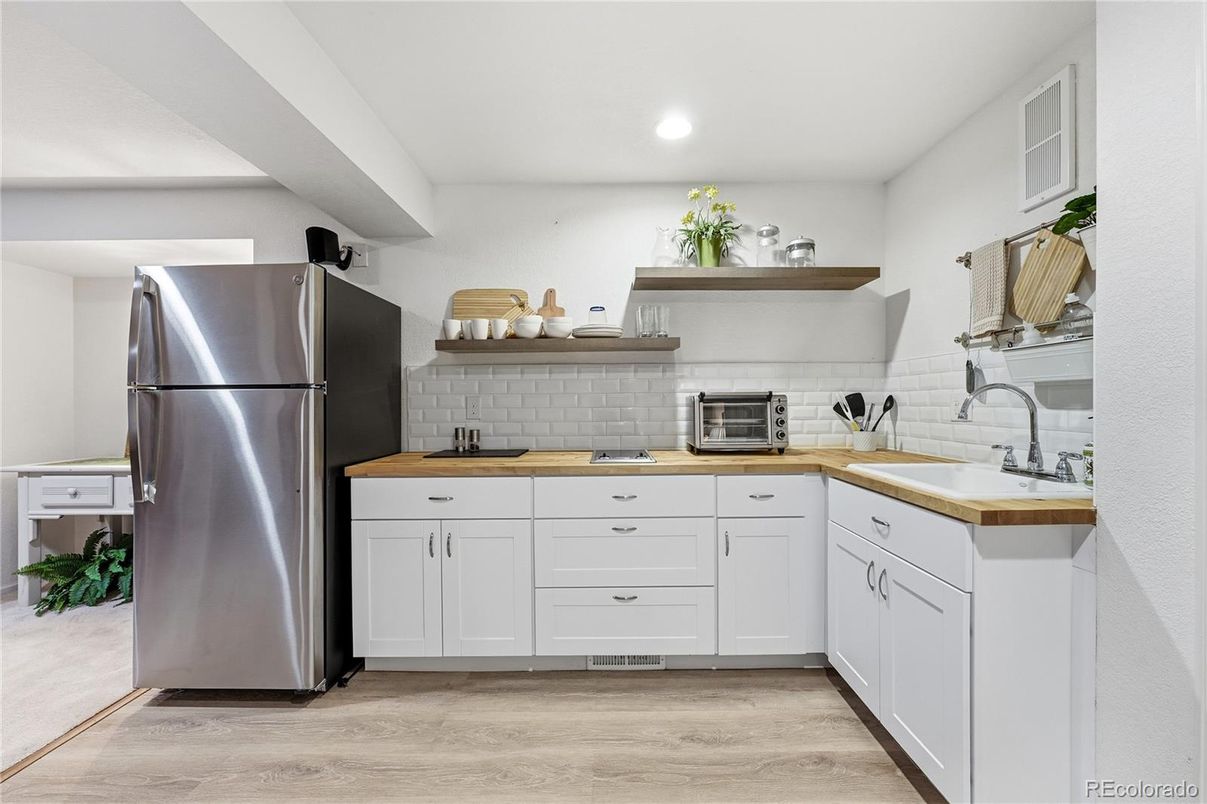 Interior, Kitchen, Recessed Lighting, Wood Texture Flooring