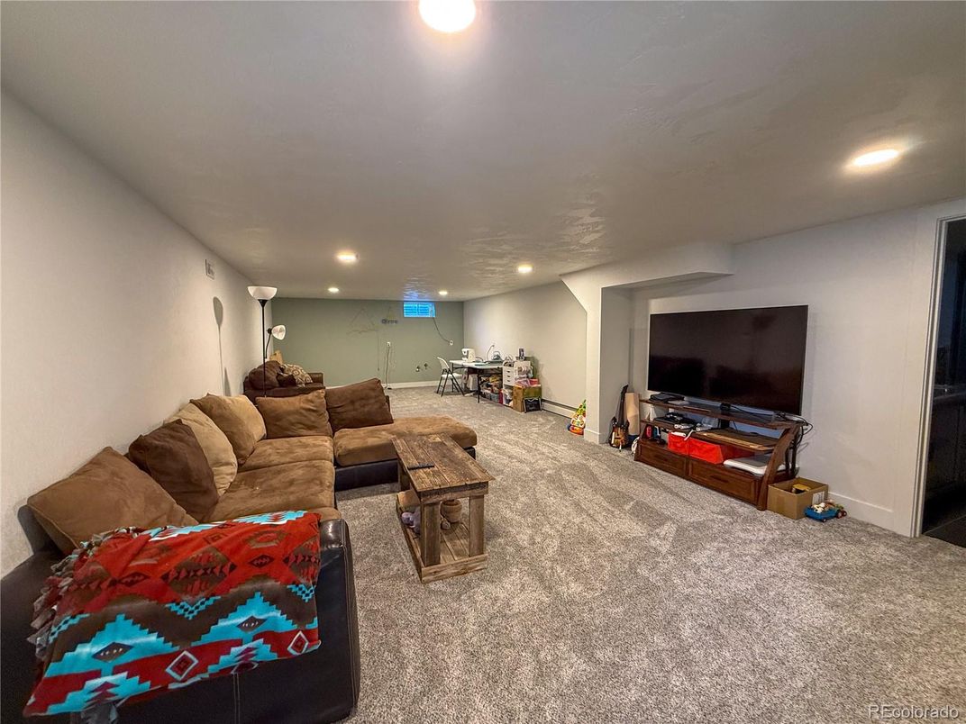 Interior, Living room, Recessed Lighting