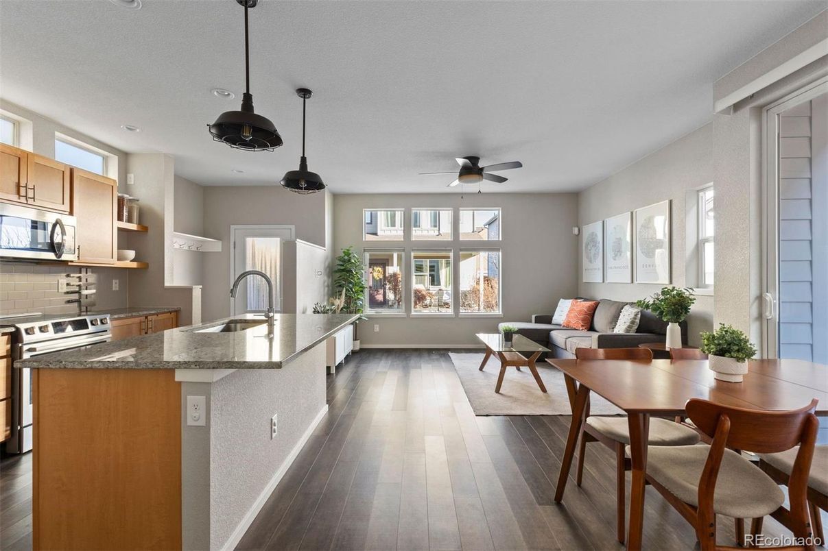 Interior, Kitchen, Living room, Pendant Lights, Recessed Lighting, Wood Texture Flooring