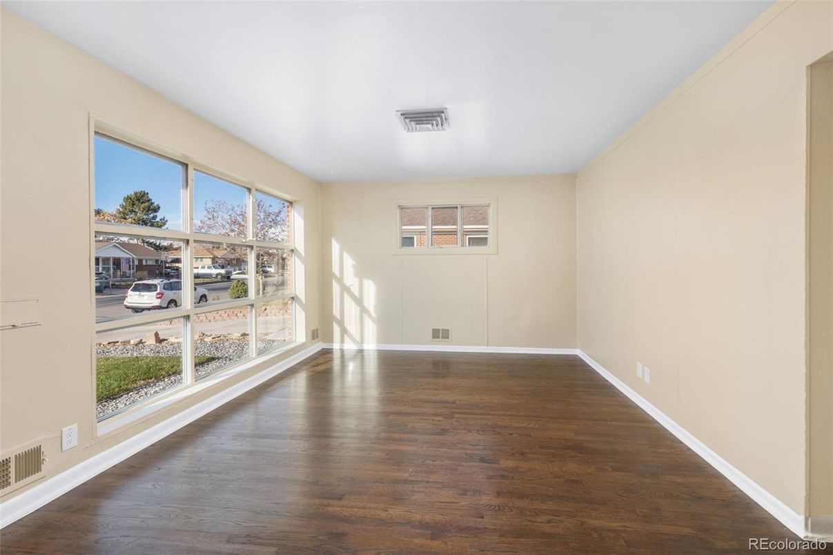 Empty room, Interior, Wood Texture Flooring