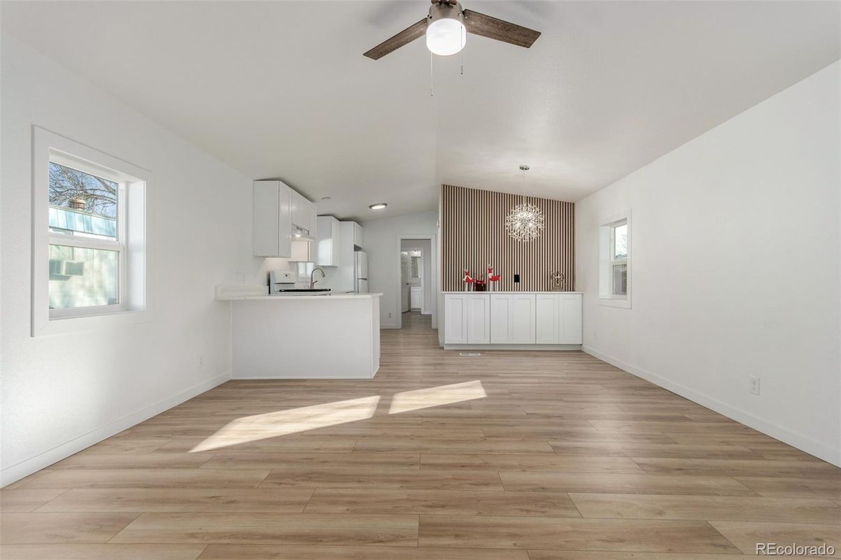 Interior, Kitchen, Pendant Lights, Recessed Lighting, Wood Texture Flooring