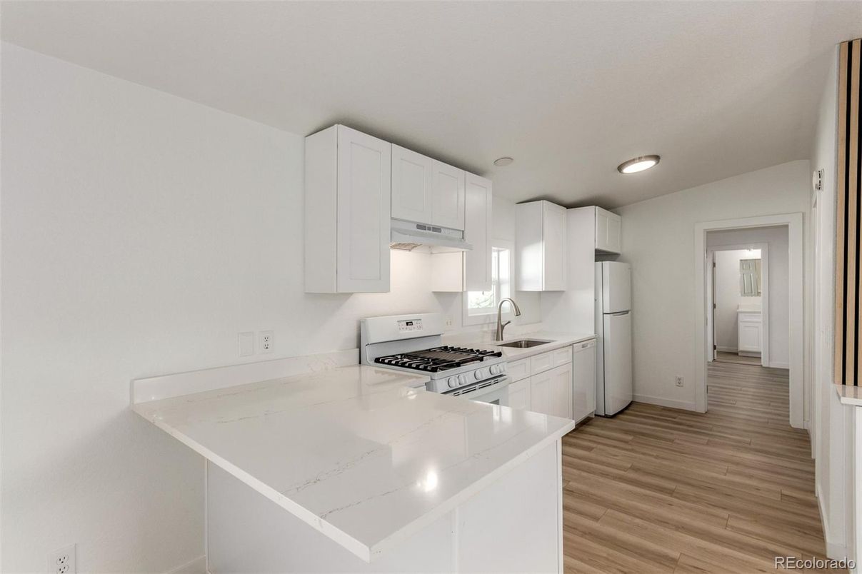 Interior, Kitchen, Wood Texture Flooring