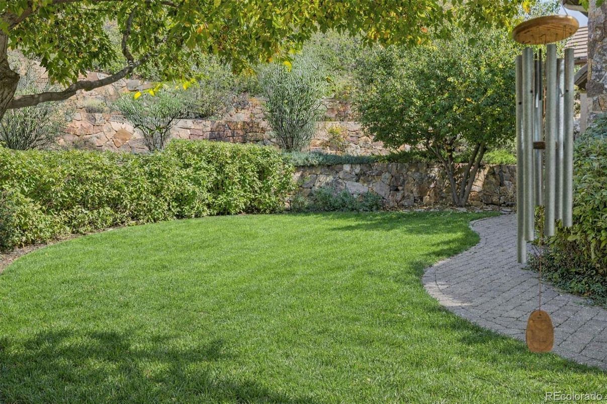 DE Listing image placeholder