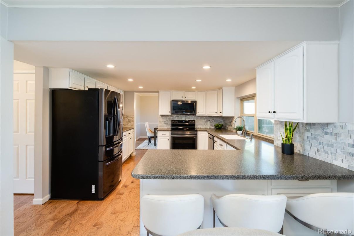 DE Listing image placeholder