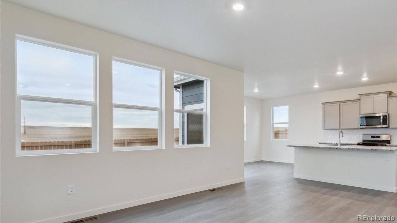 DE Listing image placeholder