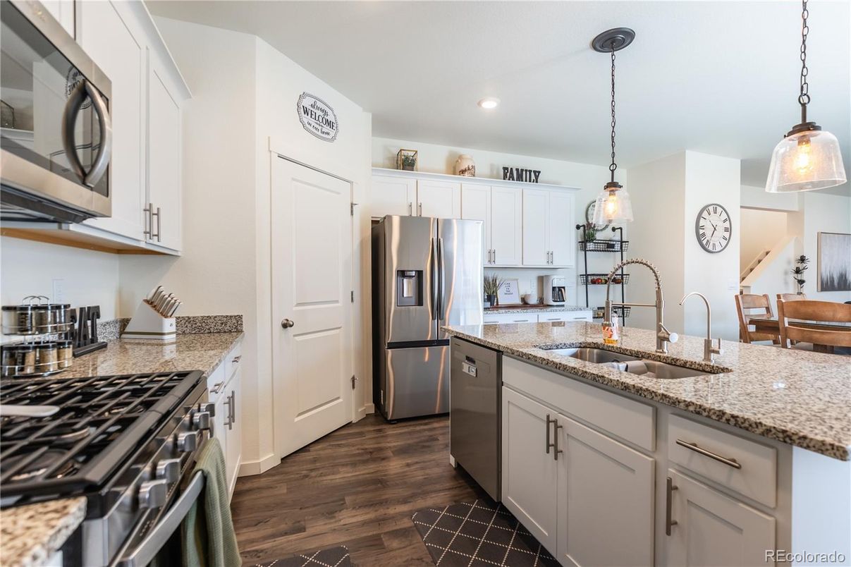 DE Listing image placeholder