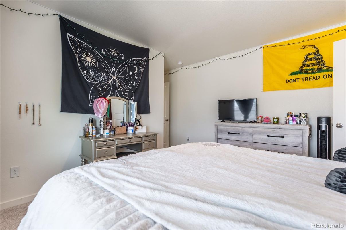 DE Listing image placeholder