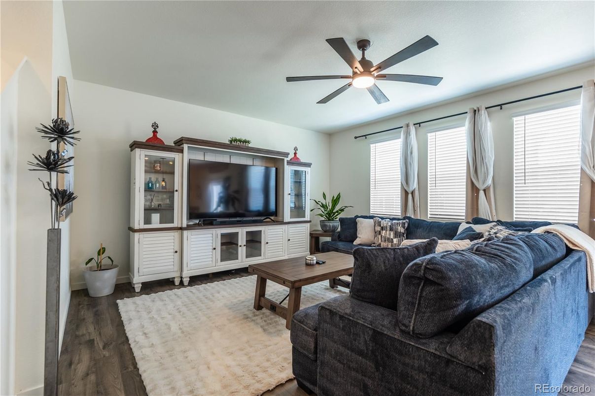 DE Listing image placeholder