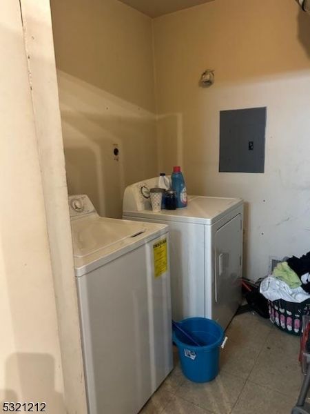 Interior, Washer