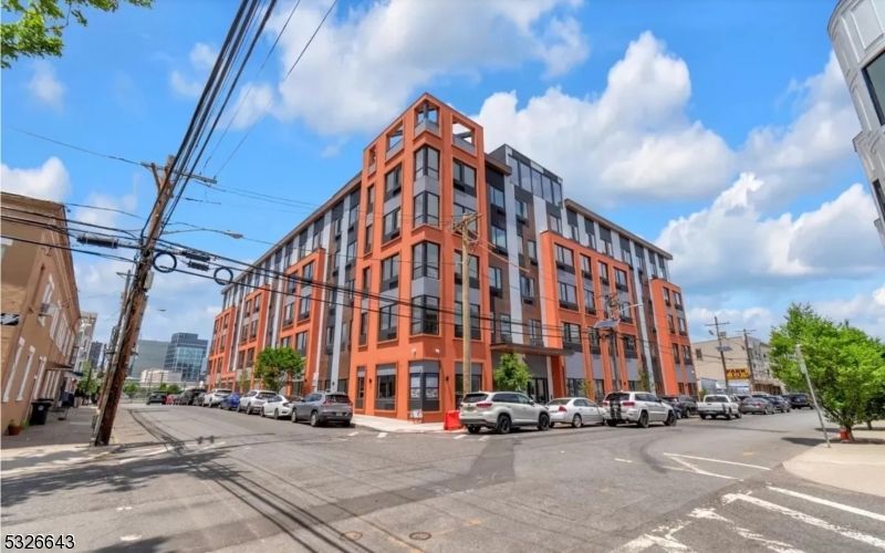 Exterior, Facade, Condo Building
