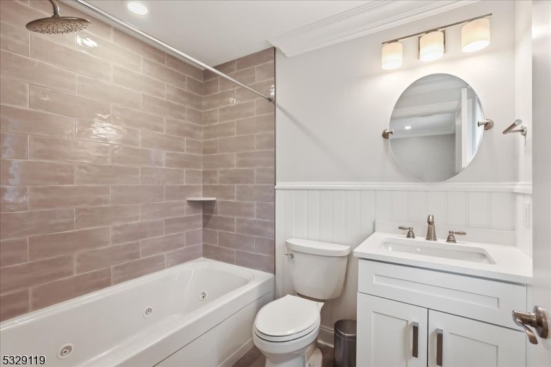 Bathroom, Interior, Recessed Lighting, Stone Walls