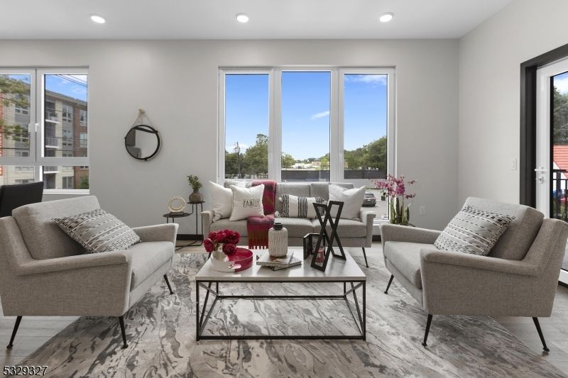 Interior, Living room, Marble, Recessed Lighting, Wood Texture Flooring