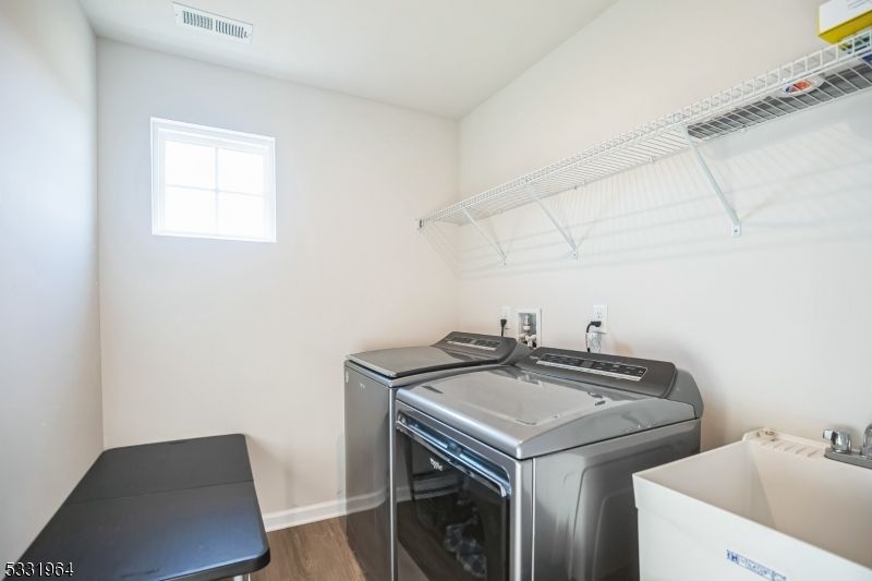 Interior, Washer, Wood Texture Flooring