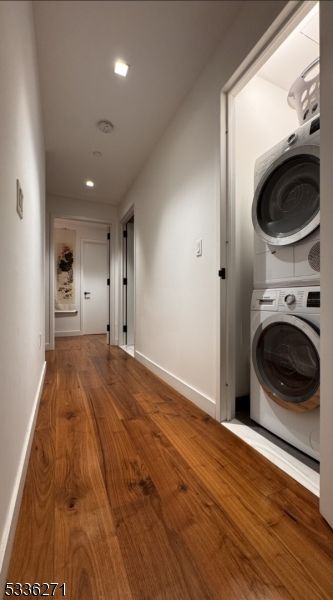 Interior, Recessed Lighting, Utility Closets, Washer, Wood Texture Flooring