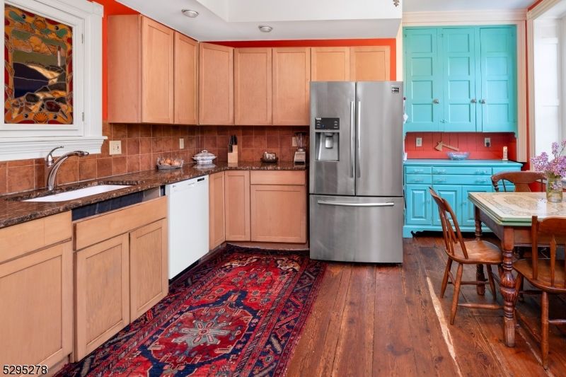 Dining room, Interior, Kitchen, Recessed Lighting, Stainless Steel Appliances, Wood Texture Flooring