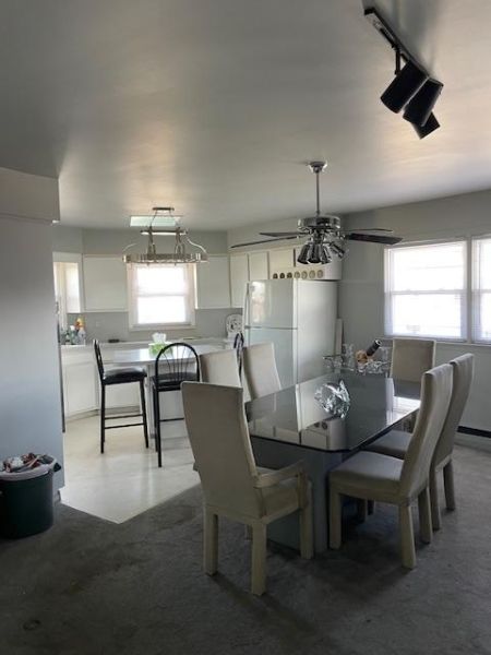 Chandelier, Dining room, Interior, Kitchen, Pendant Lights