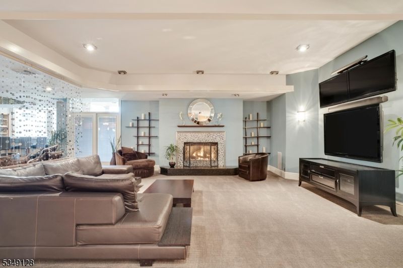Fireplace, Interior, Living room, Recessed Lighting