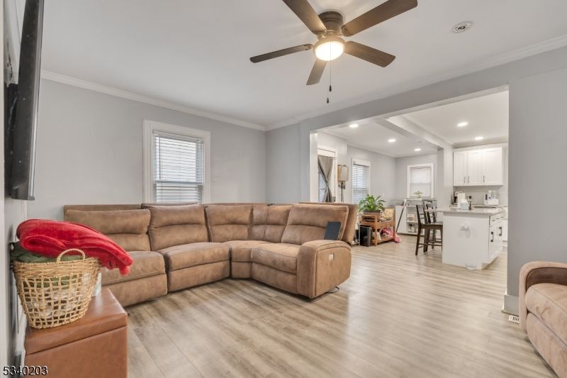 Interior, Kitchen, Living room, Recessed Lighting, Wood Texture Flooring