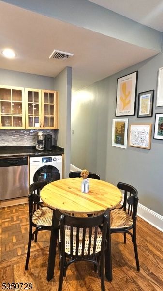 Dining room, Interior, Kitchen, Recessed Lighting, Wood Texture Flooring