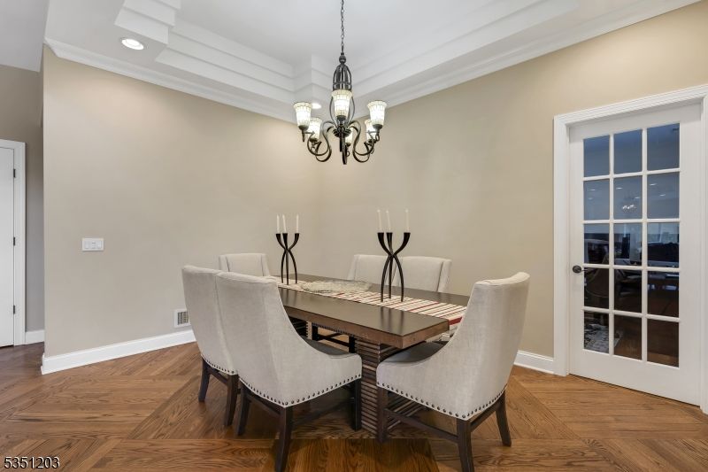 Chandelier, Dining room, Interior, Recessed Lighting, Wood Texture Flooring