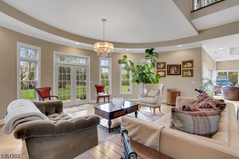 Chandelier, Interior, Living room, Recessed Lighting, Wood Texture Flooring