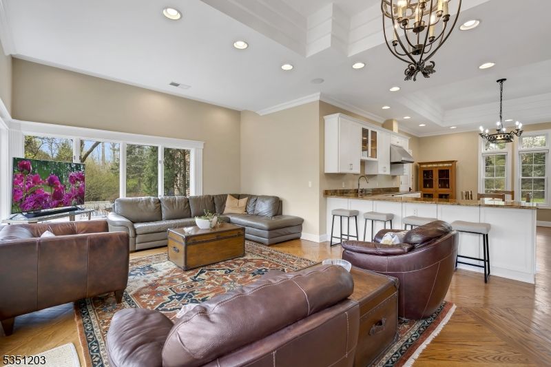 Chandelier, Interior, Living room, Pendant Lights, Recessed Lighting, Wood Texture Flooring